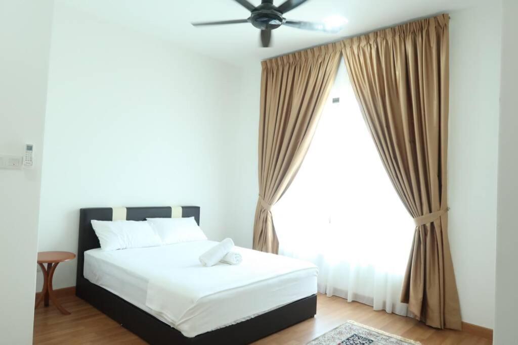Promo Private Luxurious Nilai Vacation Home المظهر الخارجي الصورة
