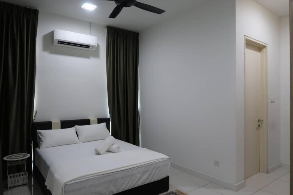 Promo Private Luxurious Nilai Vacation Home المظهر الخارجي الصورة