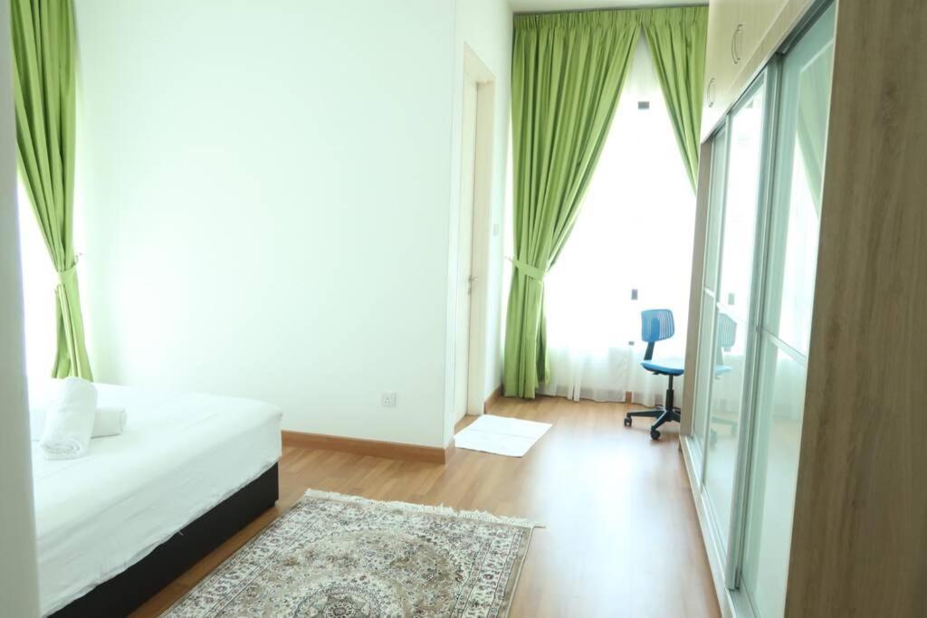 Promo Private Luxurious Nilai Vacation Home المظهر الخارجي الصورة
