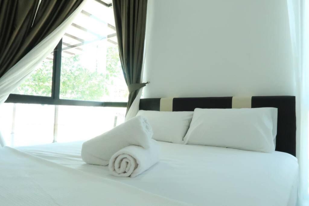 Promo Private Luxurious Nilai Vacation Home المظهر الخارجي الصورة